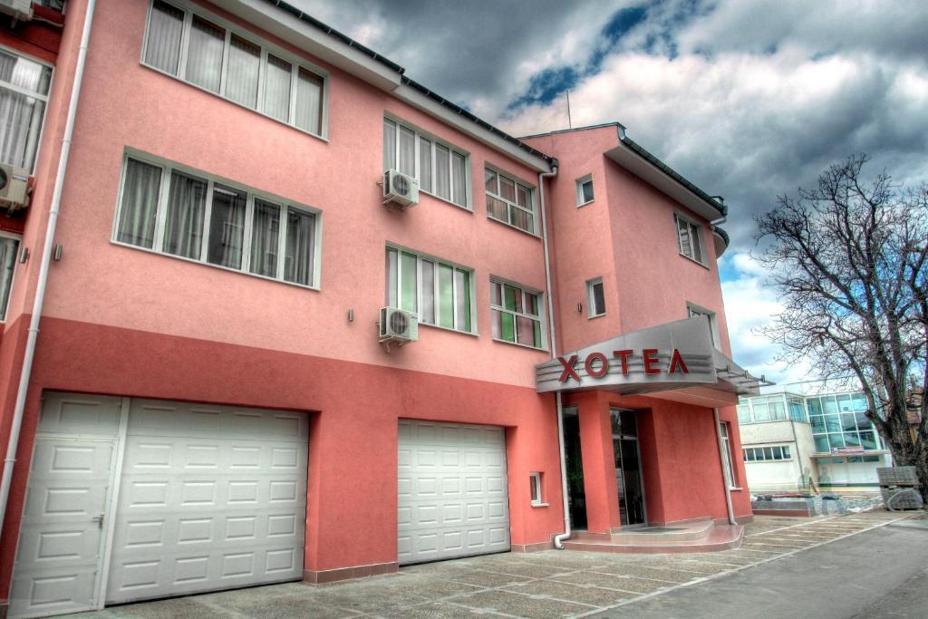 Family Hotel Mania スタラ・ザゴラ エクステリア 写真